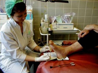 Синдром диабетической стопы: симптомы, как выглядит на начальной стадии